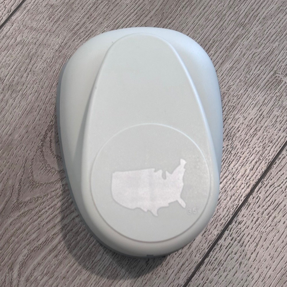 The Paper Studio USA Map Paper Punch Grey Large Patriotic Scrapbooking Craft‎